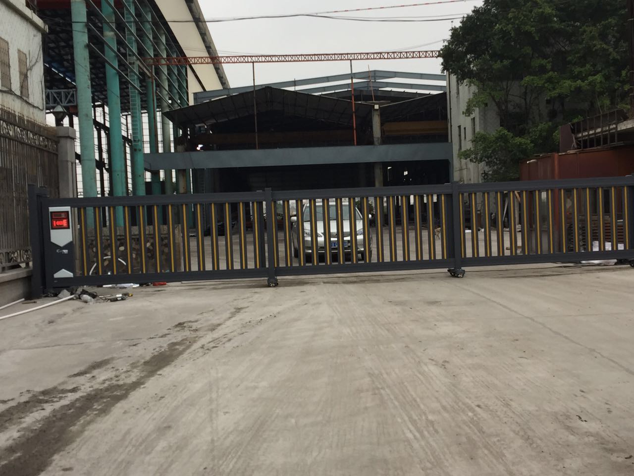 应县应县济南分段平移门
